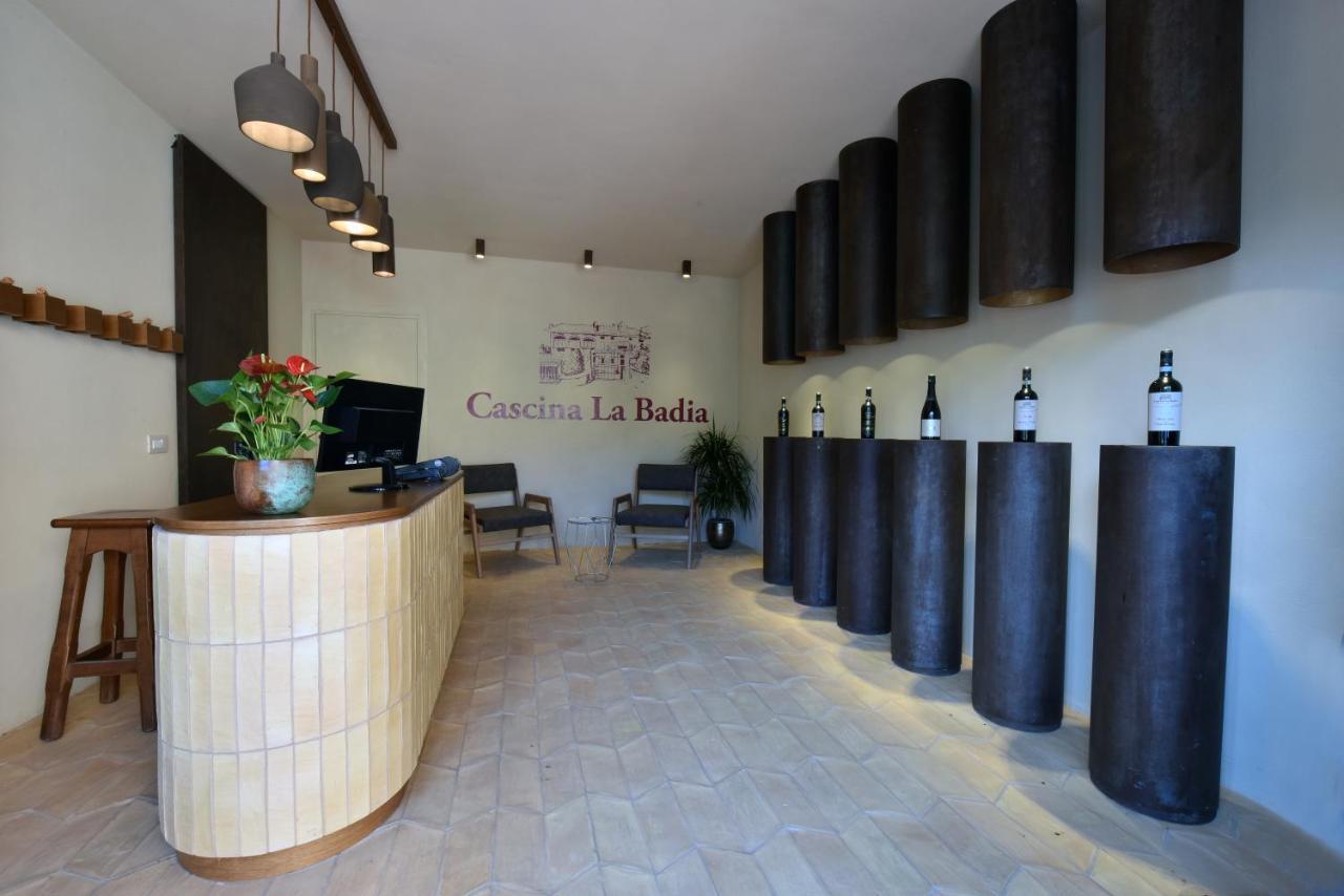 Cascina La Badia Bed & Breakfast Montegrosso dʼAsti Екстериор снимка