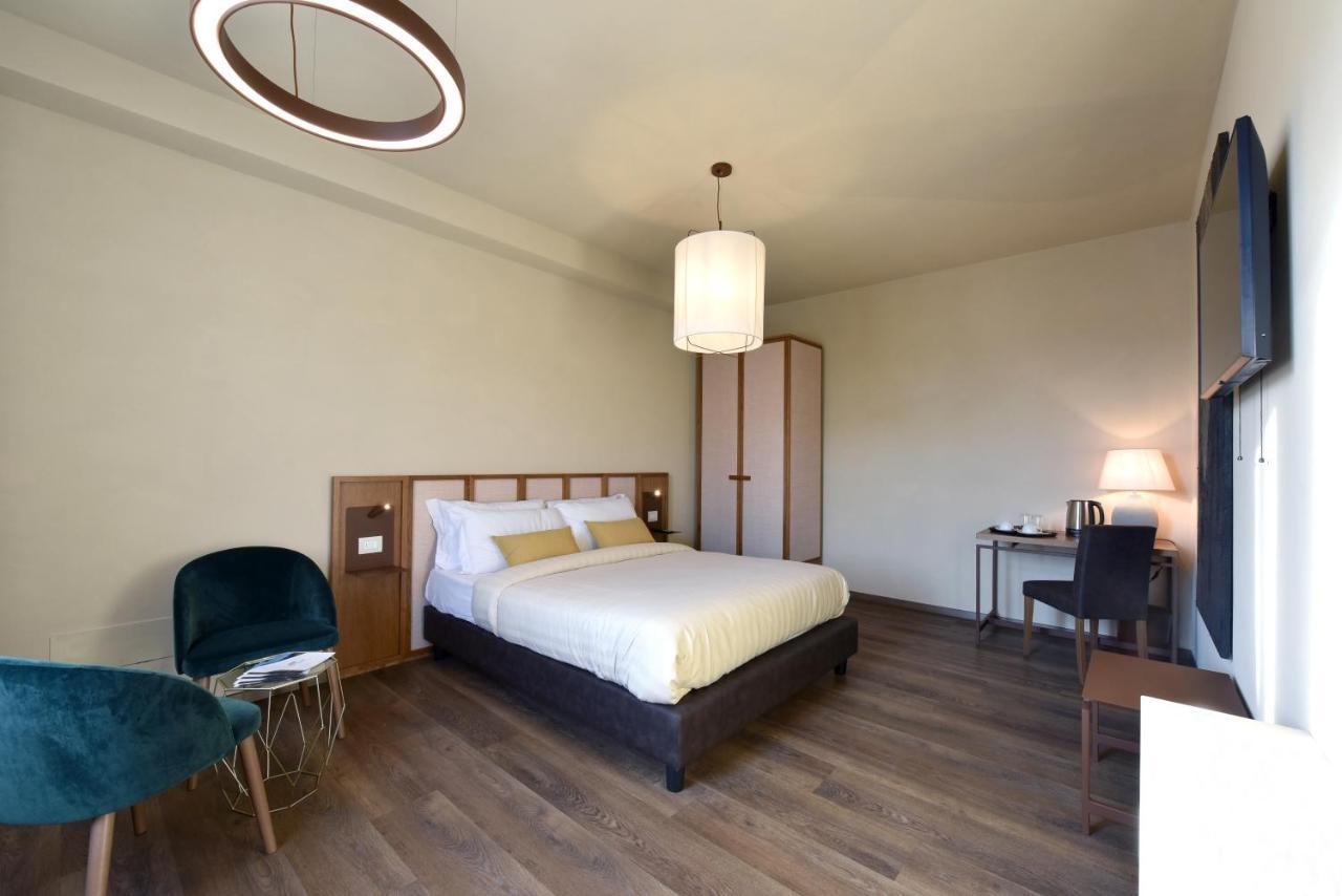 Cascina La Badia Bed & Breakfast Montegrosso dʼAsti Екстериор снимка