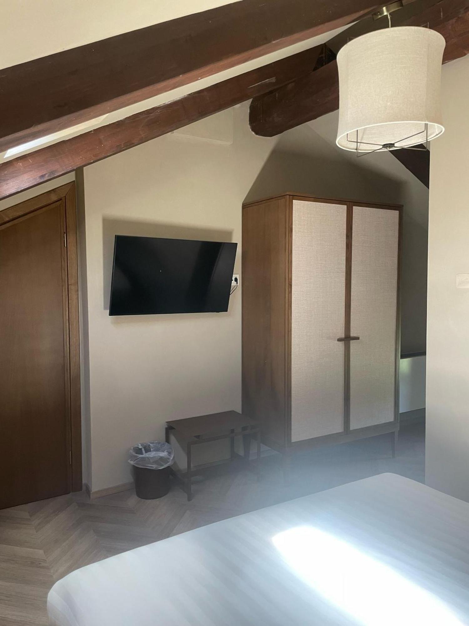 Cascina La Badia Bed & Breakfast Montegrosso dʼAsti Екстериор снимка